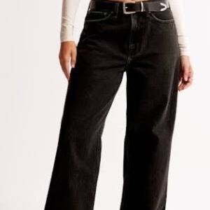 Curve Love Mid Rise Slouchy Jean | Size 31/12